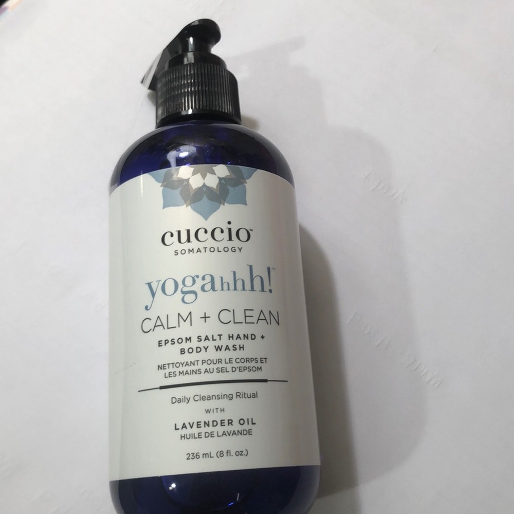 Hand and body wash